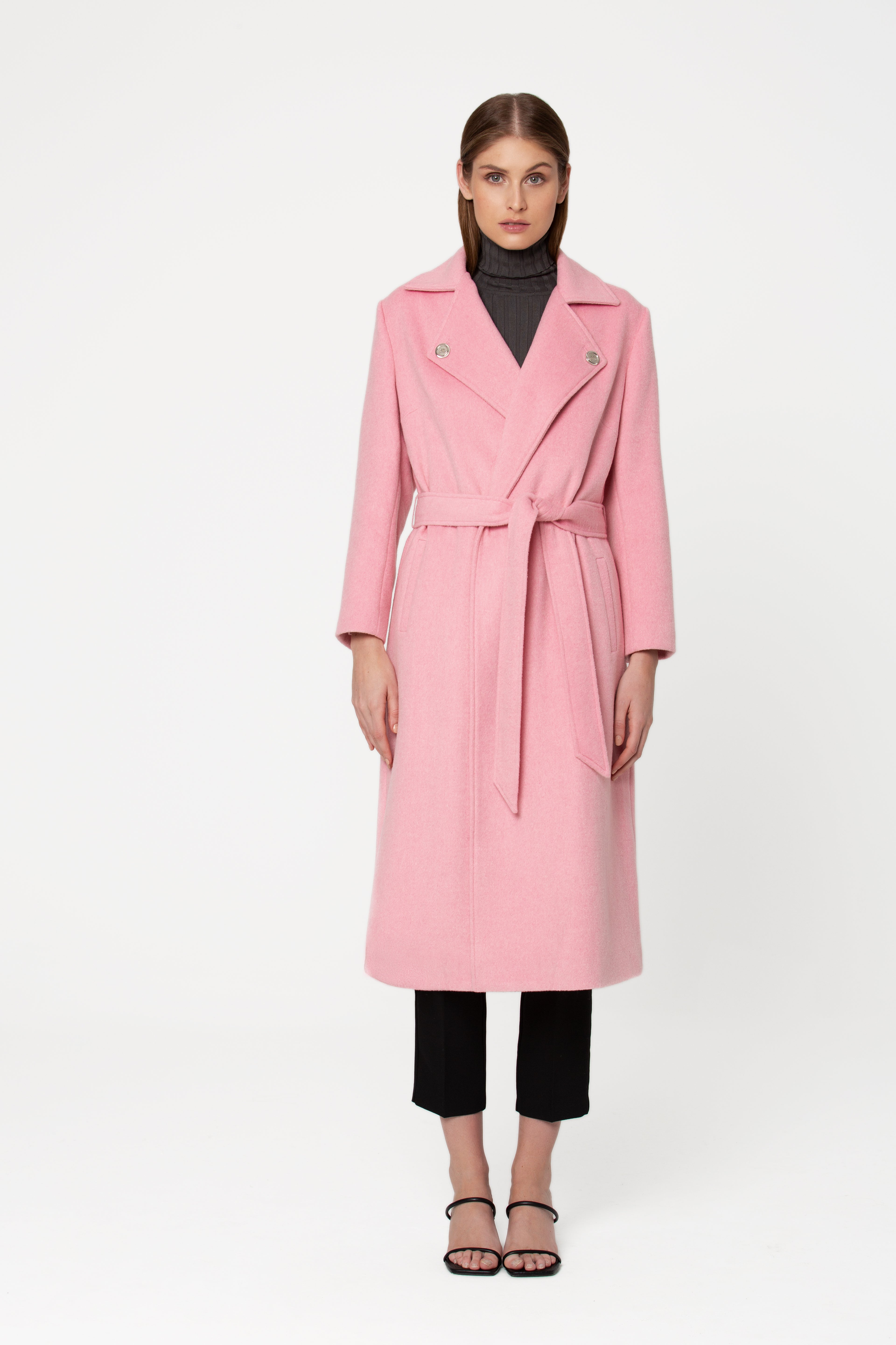 WINTER WOOL COAT PINK; LUXURY COATS;  LUXURY COAT WOOL; PINK COAT; WOMEN PINK COAT