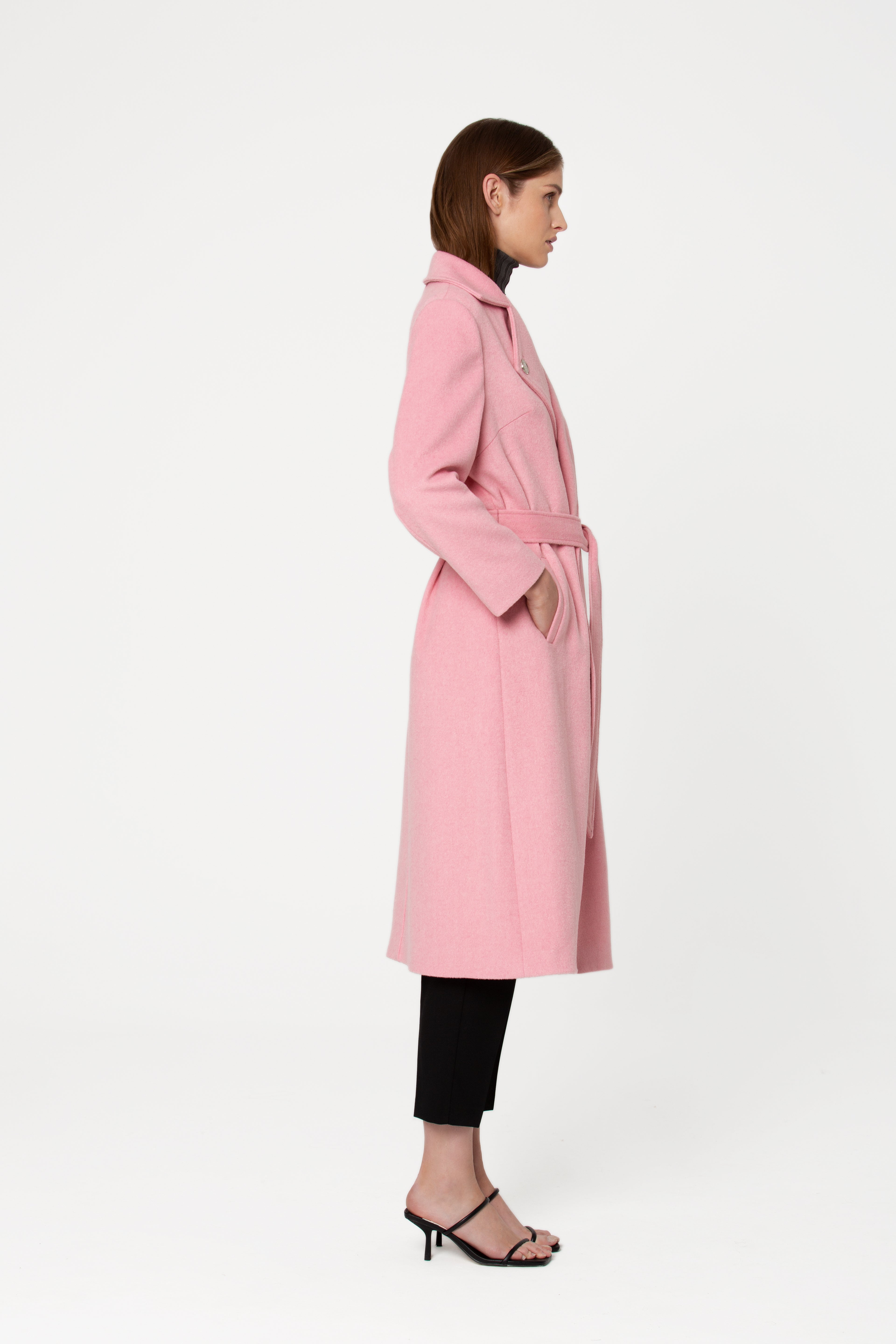 WINTER WOOL COAT PINK; LUXURY COATS; LUXURY COAT WOOL; PINK COAT; WOMEN PINK COAT