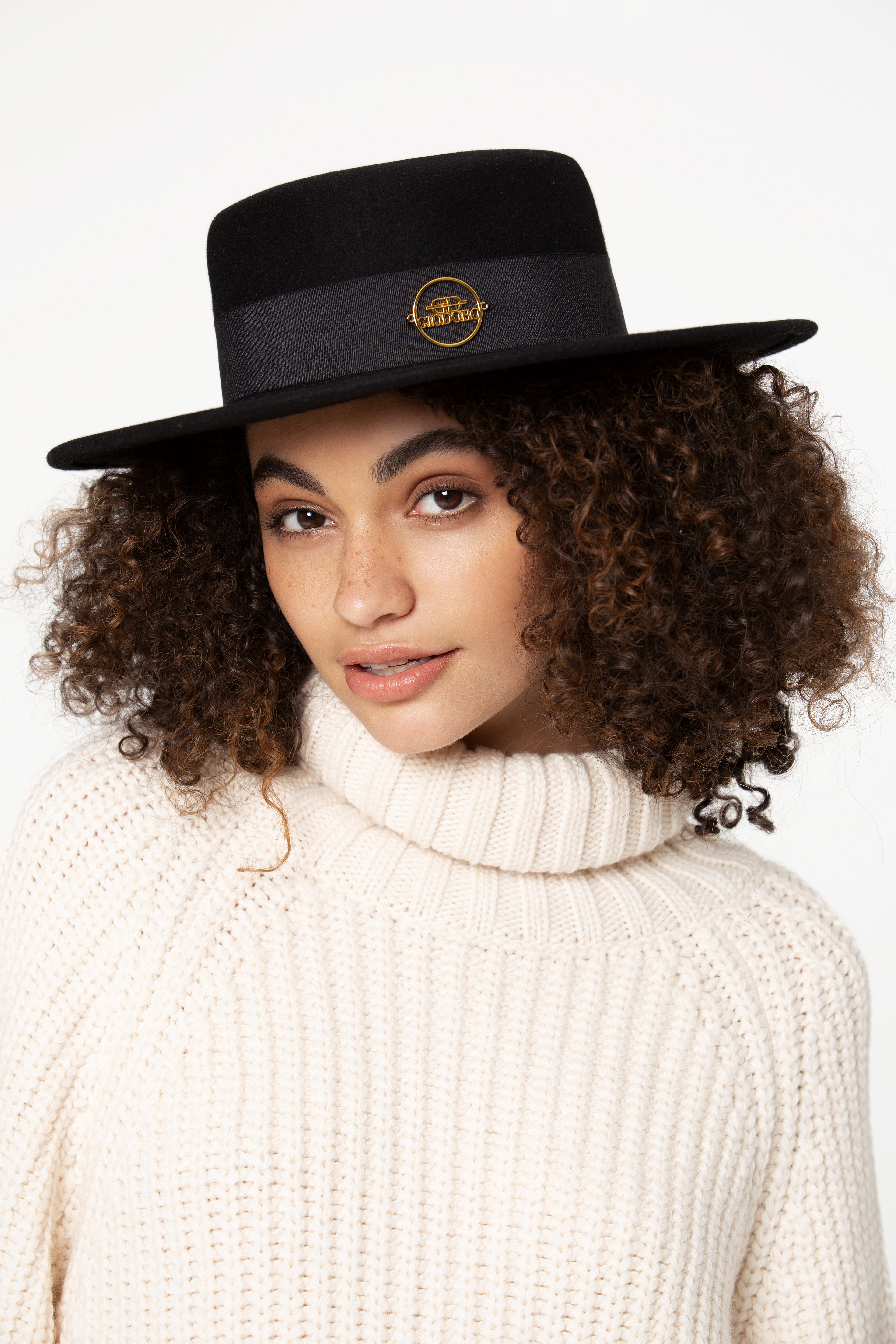 Gidoa Black Canotier Hat in Black Color